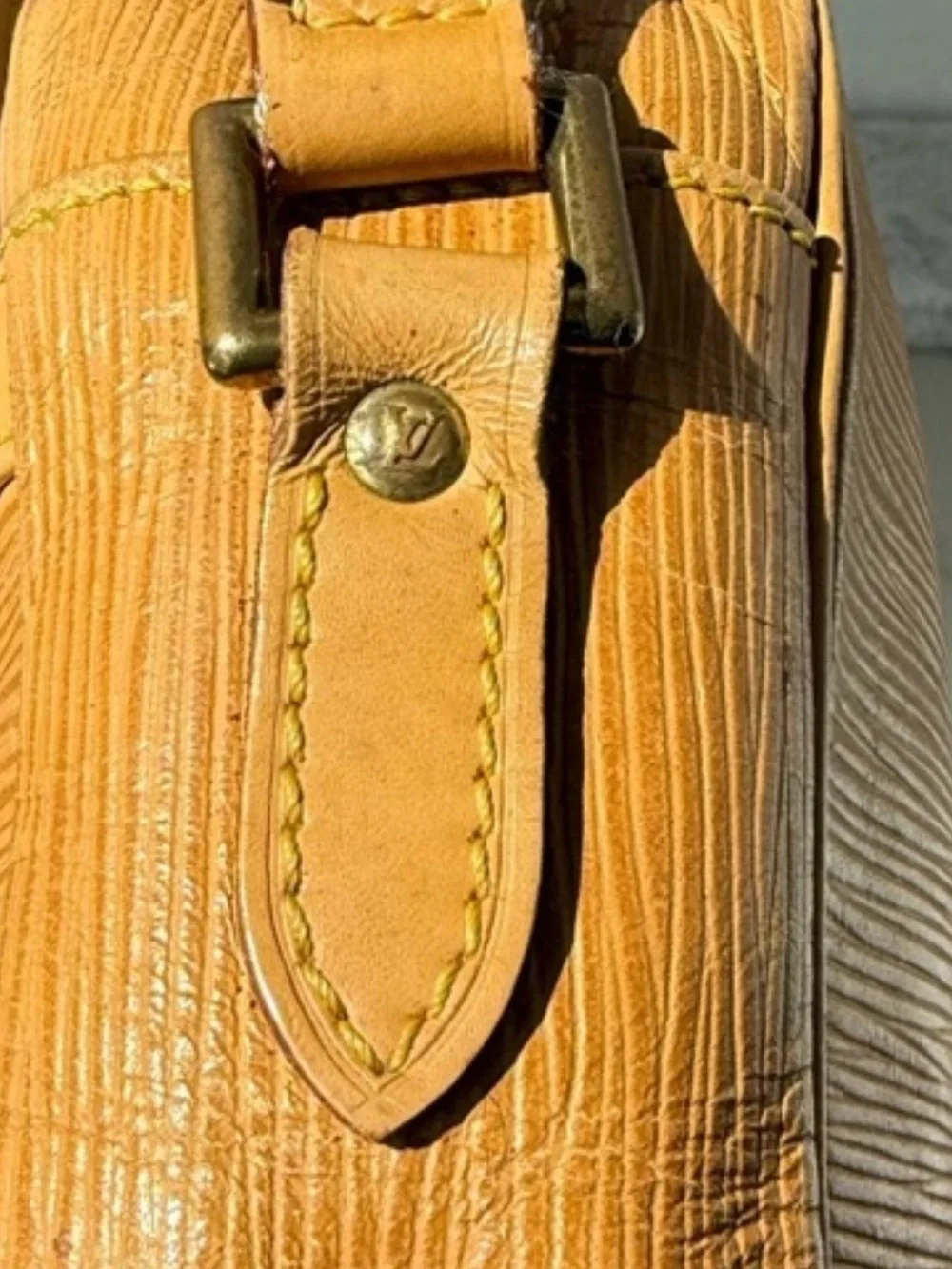 Louis Vuitton Brown Epi Leather Messenger Crossbody